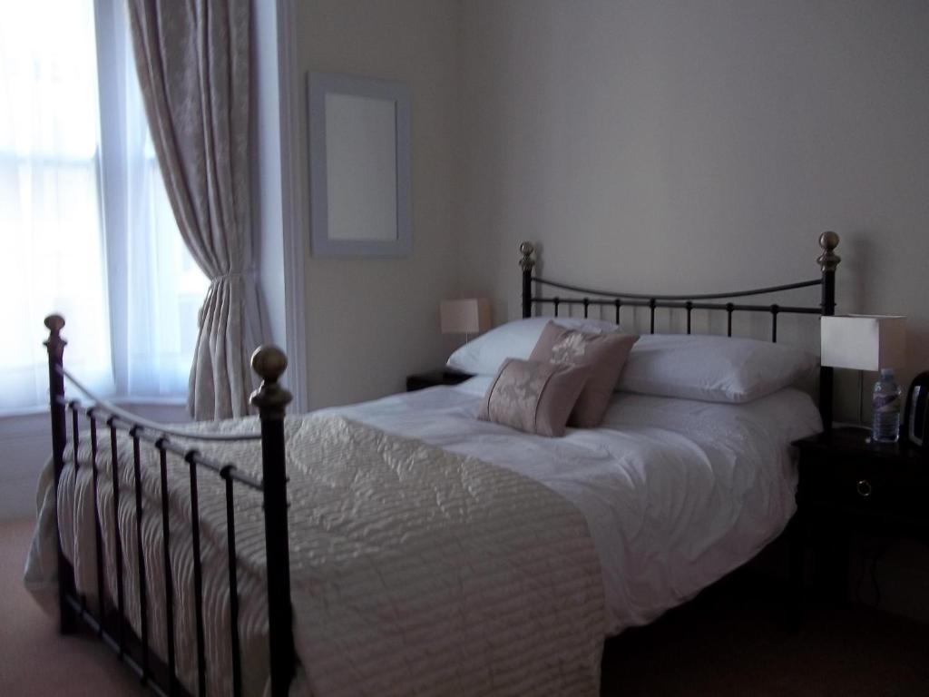 Wellington House Hotel Cromer Room photo