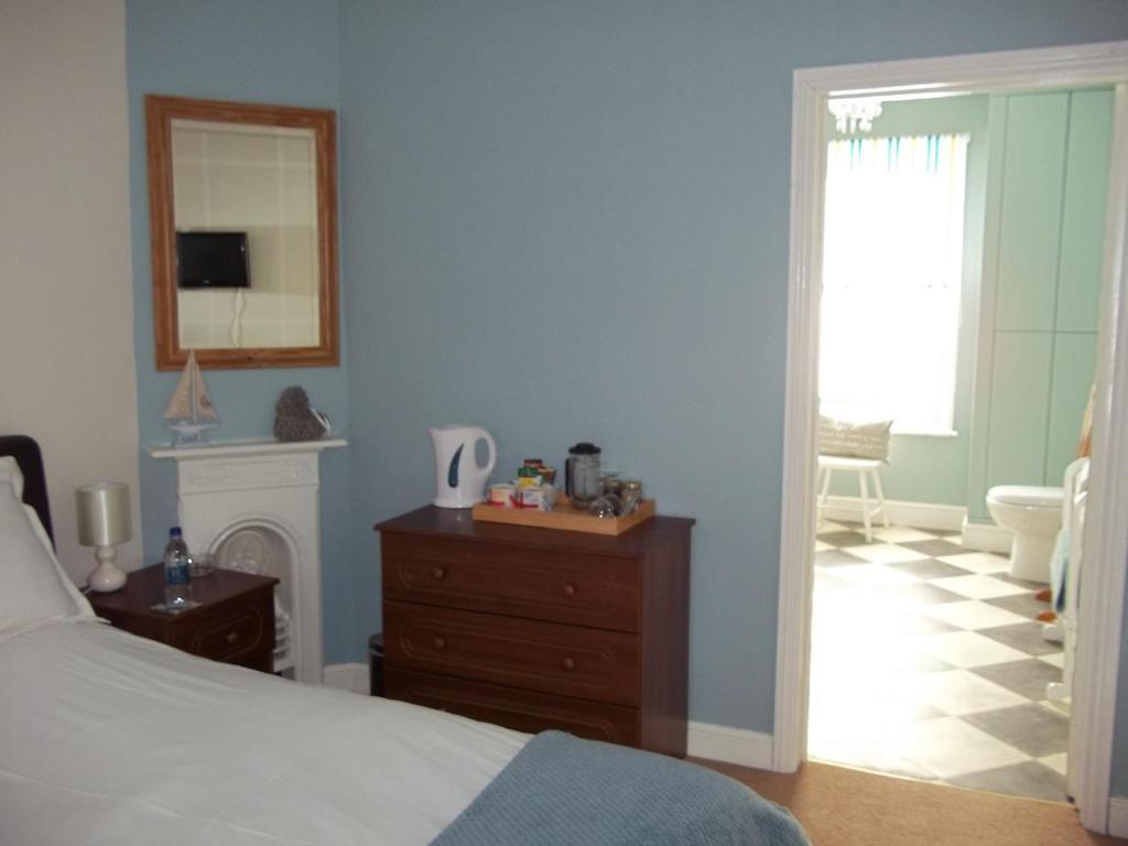 Wellington House Hotel Cromer Room photo