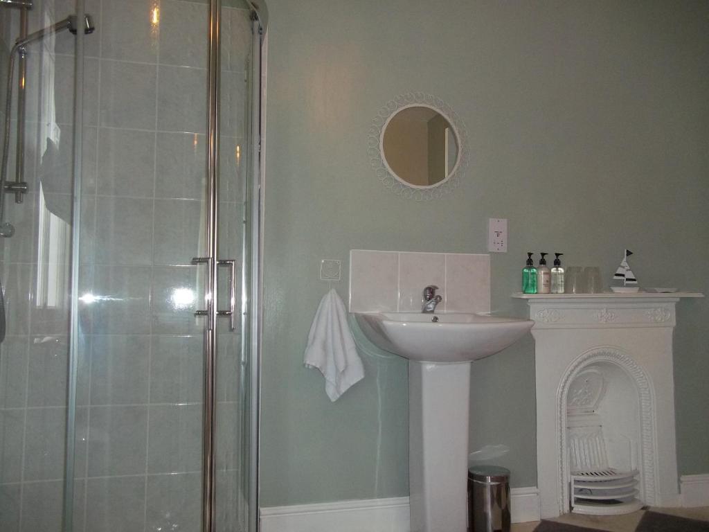 Wellington House Hotel Cromer Room photo